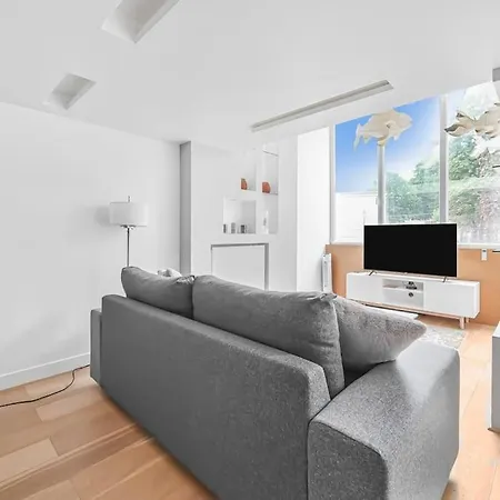 Le Nuage - 4p - 2br - & Paris Apartment *